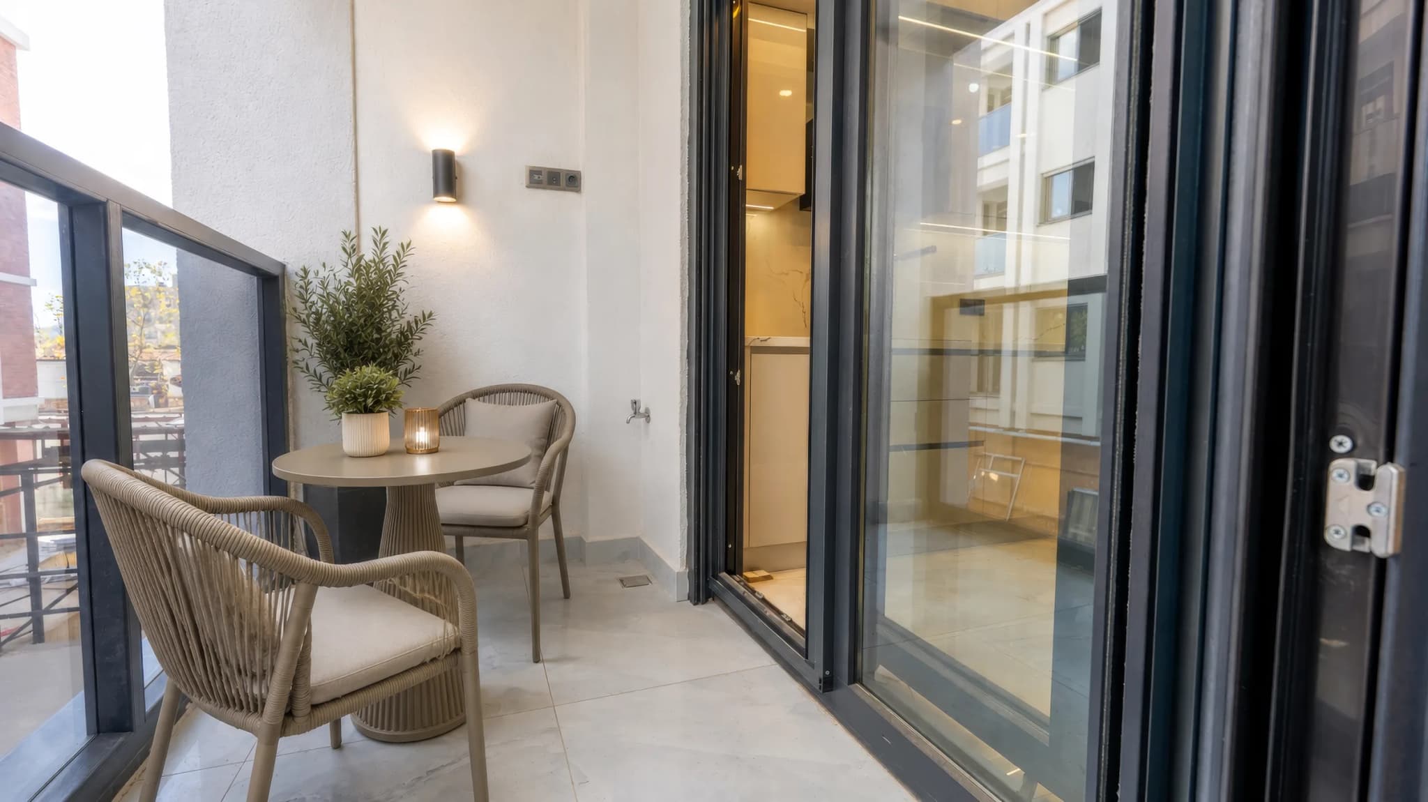 Sancaktepe 25 Japon Konutları A2 Blok 2+1 daire — Balkon